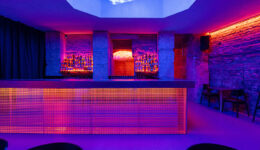noiz-architekti-backstage-bar-thmb